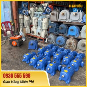 Mô Tơ Giảm Tốc Làm Thang Hàng 2.2KW 03